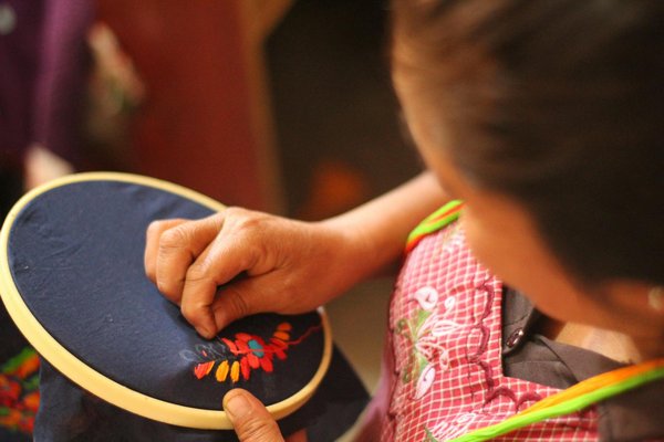 Comment découvrir les traditions de la broderie au Mexique?